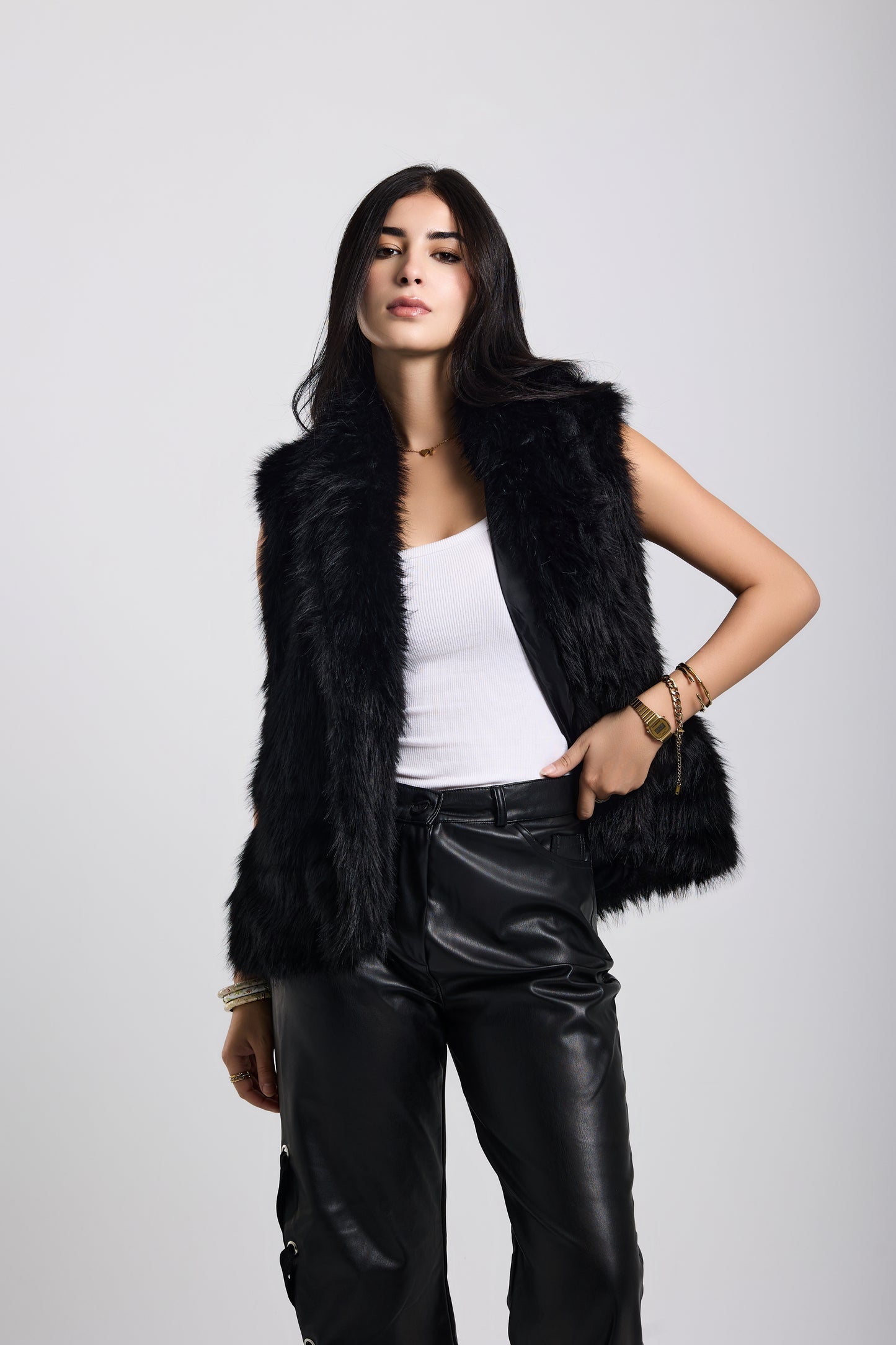 Bold Noir Fur vest